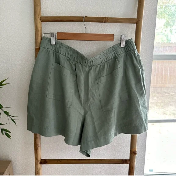Gap || Large Sage Green Linen Blend Drawstring Pull On Shorts - Picture 4 of 5